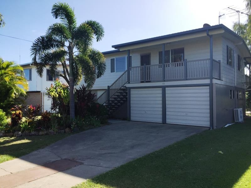 13 Harriette Street, Park Avenue QLD 4701